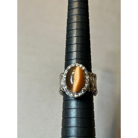 Paparazzi Silver Tone and Rhinestone and Brown Stone Adjustable Stretch Ringo - Picture 1 of 3